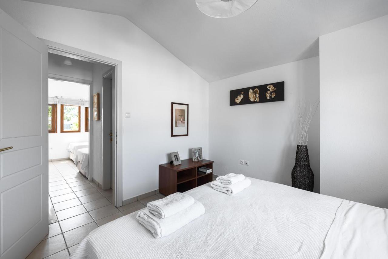 Pefkohori Del Sol By Luxlikehome Pefkochori Exterior photo